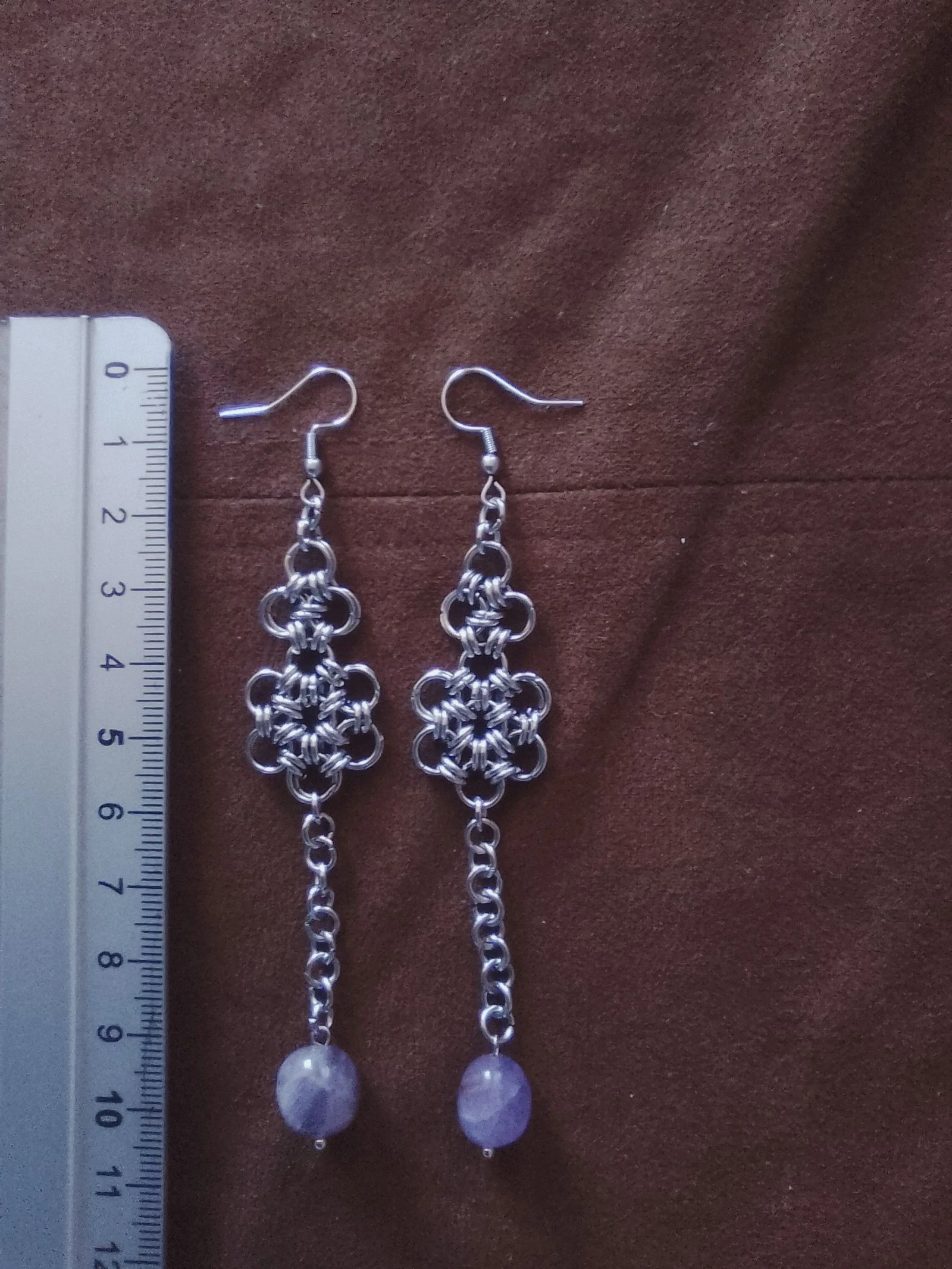 Boucles d'oreilles chainmail japonais et pierres naturelles  – photo 4